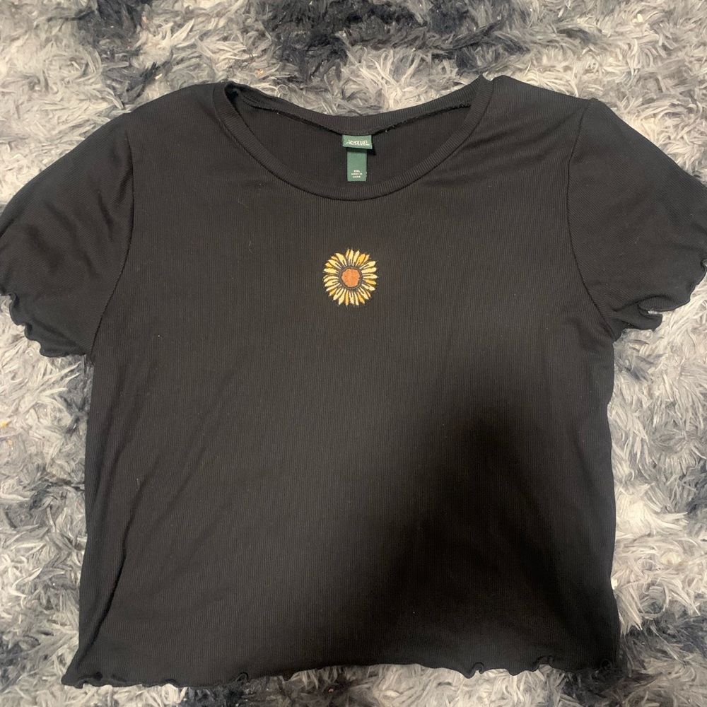 Black 2xl sunflower crop top